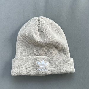 Adidas beanie